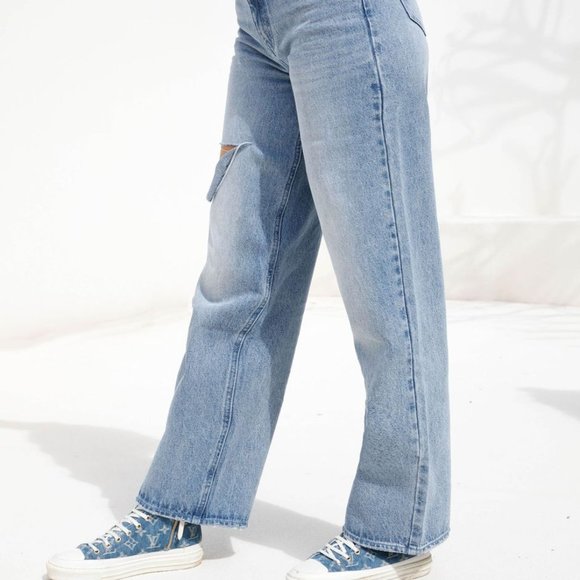 SOLD IN BUNDLE NWT TIGER MIST RIOT BOYFRIEND JEANS - Picture 4 of 5